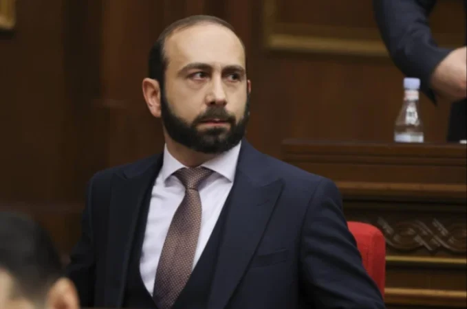 Մենք ողջունում ենք ԵՄ կողմից կայացված պատմական որոշումները. Միրզոյան