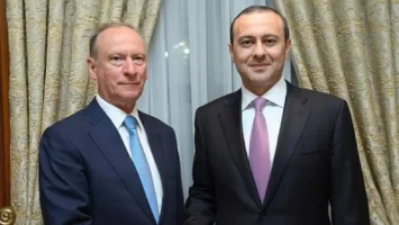 ՌԴ ԱԽ քարտուղարը հանդիպել է հայ և ադրբեջանցի գործընկերներին. հայտնի է` ինչ են քննարկել