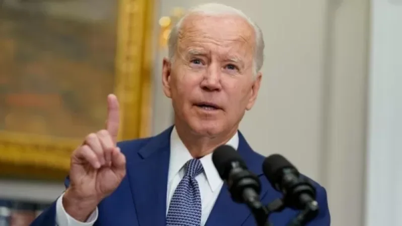 Բայդենը կոշտ է արձագանքել Իլոն Մասկի կողմից Twitter-ի գնումը