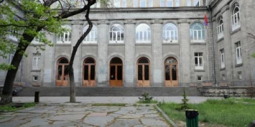 Նոր աղմկահարույց պատմություն. Ագրարայինի մասնաշենքը կհանձնեն Ֆրանսիական համալսարանի՞ն. «Հրապարակ»