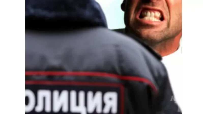 Երևանում փորձել են վրաերթի ենթարկել ոստիկաններին, ապա կծել նրանցից մեկի ձեռքը