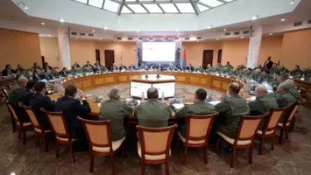 Փաշինյանը ՊՆ-ում խորհրդակցություն է ունեցել