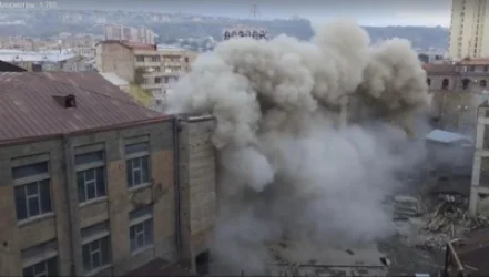 Սեւակի 5 հասցեում բազմաբնակարան շենքի պայթեցումը մեծ աղմուկ է բարձրացրել. «Հրապարակ»