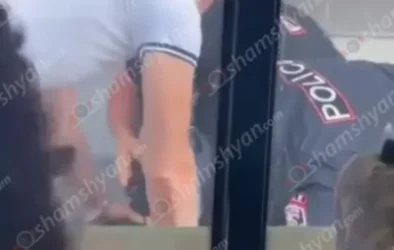 Պարեկները վնասազերծել են «Գազել»-ի ուղևորին, որի մոտ ատրճանակ ու գաղտնի փականով դանակներ են եղել