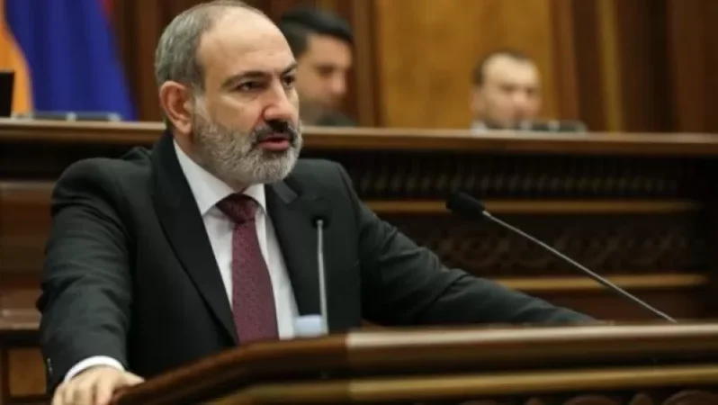 Թող գնան հանրահավաքի մասնակցեն, ինչը և արել են․ վարչապետը՝ ԱԳՆ-ից հեռացած դիվանագետների մասին