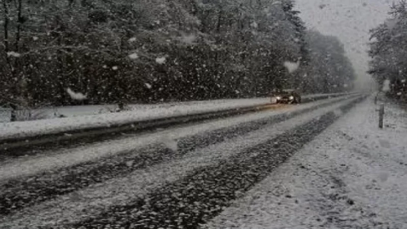 Ջերմուկում ձյուն է տեղում․ ինչ է կատարվում ՀՀ ավտոճանապարհներին