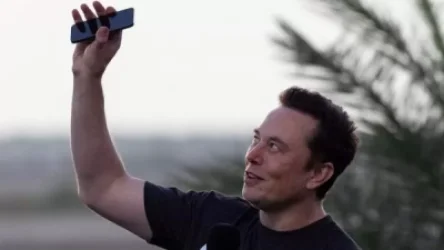 Իլոն Մասկը խոստացել է թողարկել սմարթֆոնի իր մոդելը, եթե Twitter-ը հեռացվի App Store-ից