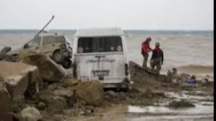 Մոտ 10 մարդ է անհետացել իտալական կուրորտային կղզում սկսված սողանքի պատճառով