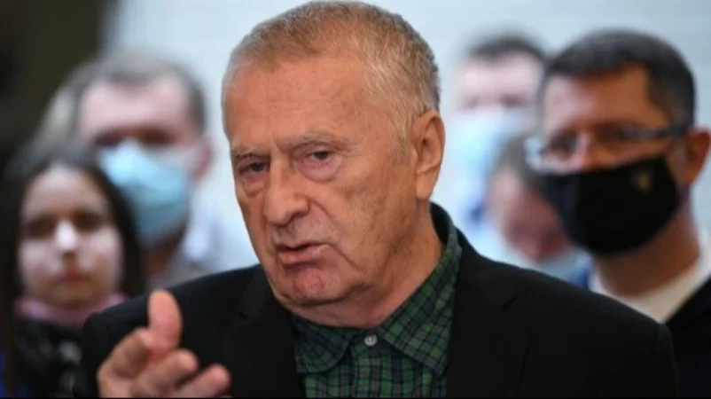 Ժիրինովսկու արտասահմանյան անձնագիրը հանվել է աճուրդի. հայտնի է մեկնարկային գինը