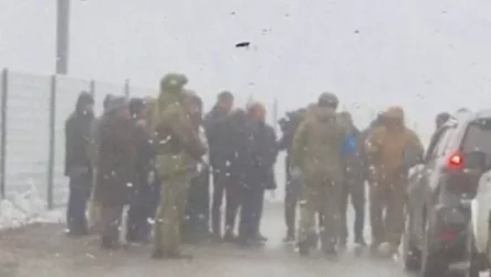 «Կոմերսանտ»-ն անդրադարձել է Արցախը Հայաստանին կապող մայրուղու փակմանը. ի՞նչ է գրում լրատվականը