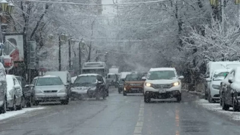 Լոռու մարզում և Աշոցքի տարածաշրջանում ձյուն է, Սյունիքում` մառախուղ. իրավիճակը` ճանապարհներին