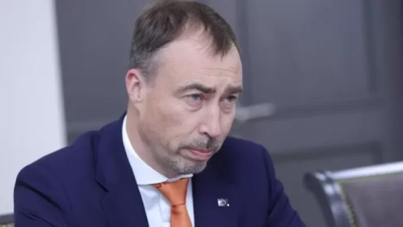 Տոյվո Կլաարը կժամանի Երևան