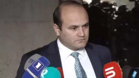 3000 դրամով թոշակները բարձրացրին ու արդյունքում հազարավոր մարդիկ զրկվել են նպաստներից. նախարարը պարզաբանում է