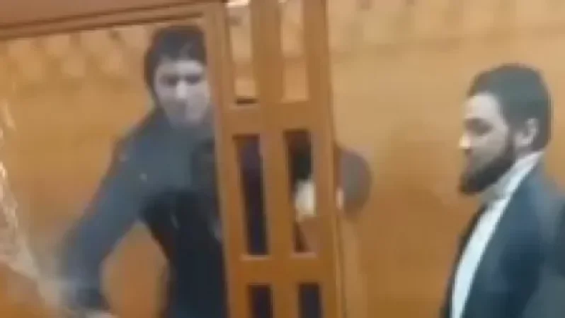 Ադրբեջանում չեն հանդարտվում այն իրողությունից, որ հային առևանգած, ծեծած ադրբեջանցիները դատապարտվել են