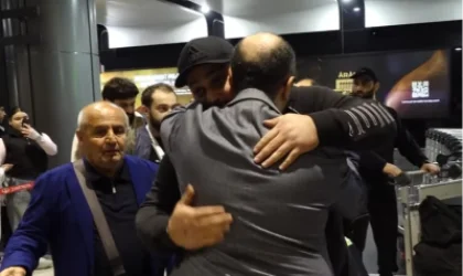 Եվրոպայի չեմպիոններին և մեդալակիրներին դիմավորել են «Զվարթնոցում»