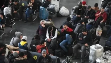 Ավելի քան հազար զբոսաշրջիկ մնացել է Վնուկովոյում