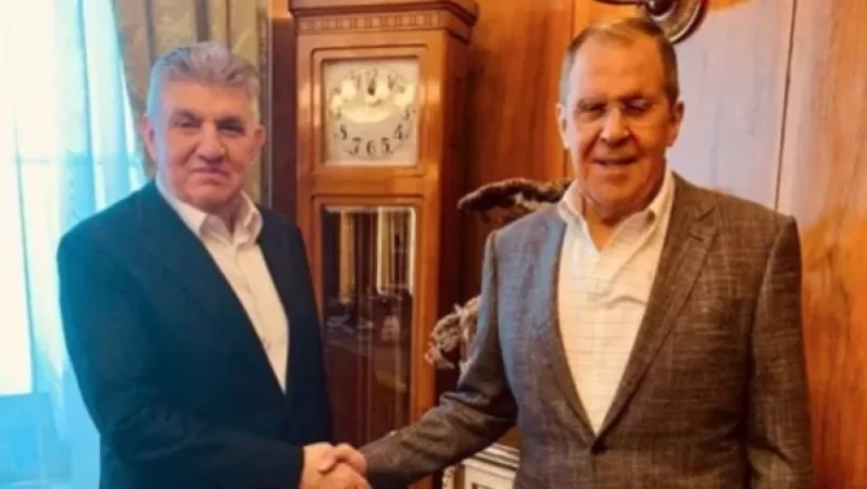 ՌԴ ԱԳՆ-ն Արա Աբրահամյանի միջոցով փորձում է հետ կանչել 1921 թ․ ռուս-թուրքական պայմանագրերի վերաբերյալ դատական հայցը․  Lragir