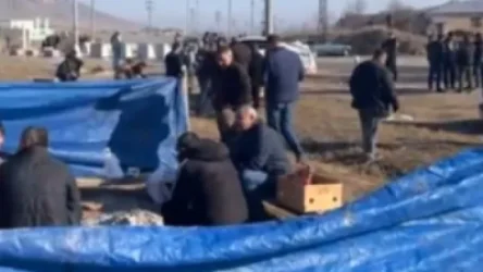 ՏԵՍԱՆՅՈՒԹ. Կշրջափակենք խաղաղապահների անցակետերը. արցախցի ակտիվիստները զայրացել են