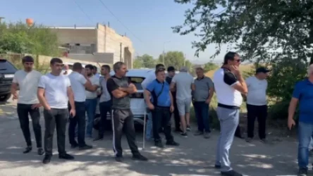 ՏԵՍԱՆՅՈՒԹ․ Արտահանող բեռնատարների վարորդները Երևանում բողոքի ակցիա են իրականացնում