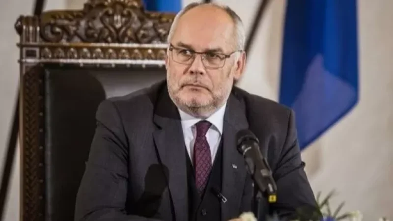 «Ես գիտեմ ռուսների, ովքեր Ուկրաինայում պատերազմի պատճառով այլևս չեն ուզում ռուսերեն խոսել». Էստոնիայի նախագահ