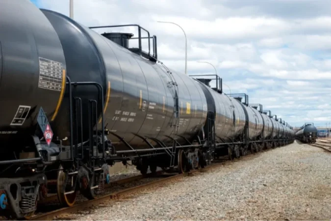 Անհապաղ, անվճար տեղափոխել ադրբեջանական նավթամթերքը՝ դեպի Հայաստան․ Վրաստանի նախագահ