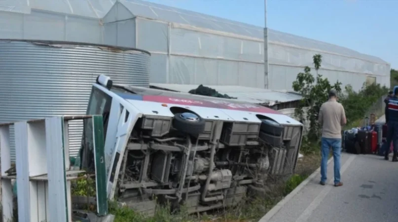 Թուրքիայում ռուս զբոսաշրջիկներով ավտոբուս է կողաշրջվել. կան տուժածներ