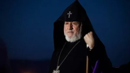 Ինչ քայլեր է անում Կաթողիկոսը՝ Արցախի շրջափակման օրերին. «Ժողովուրդ»