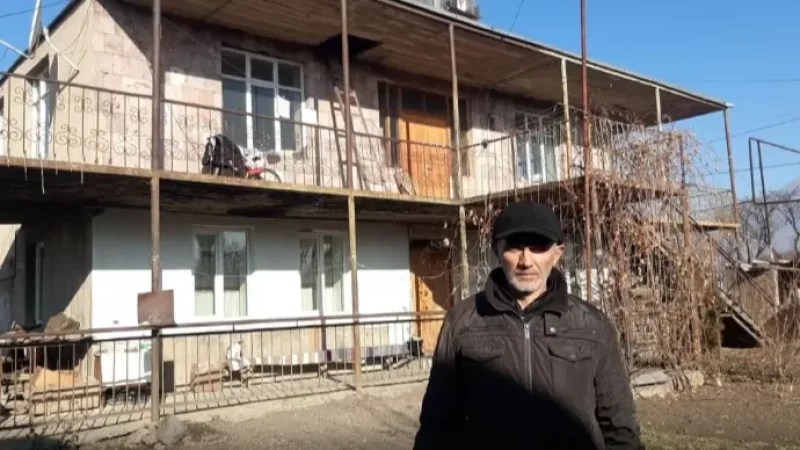 640 հազար դրամ չվճարած վարկի համար բանկի պահանջով բռնագանձվել է գյուղացու տունը․ ո՞վ է գնել տունը․ «Հետք»