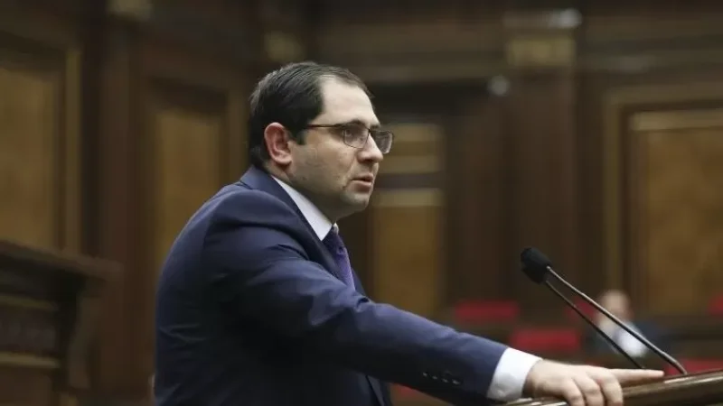 Պապիկյանը Ազգային ժողովում փակ հանդիպո՞ւմ է անցկացնում. ՊՆ-ն` տեղեկության մասին