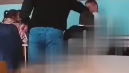 ՏԵՍԱՆՅՈՒԹ. Ուսուցիչը ստիպում է աշակերտներին թուղթ ուտել. Տոլյատի