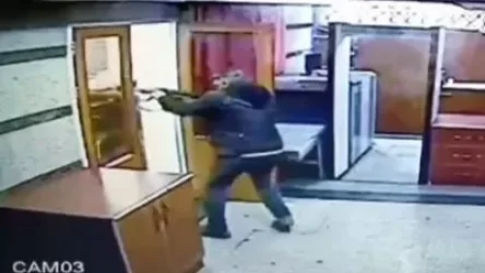 Թեհրանը Բաքվին առաջարկում է համատեղ հետաքննել դեսպանատան զինված միջադեպը