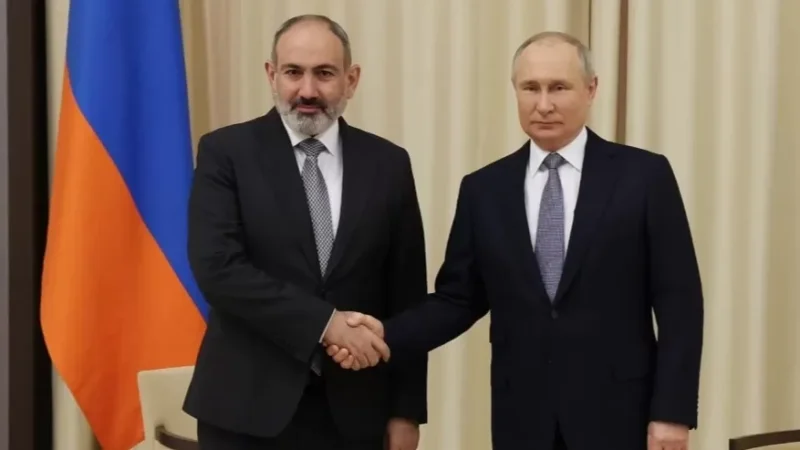 Փաշինյանը հեռախոսազրույց է ունեցել Պուտինի հետ