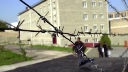 Ձերբակալված և կալանավորված անձանց պահելու վայրերի շինությունների ձևը, կարգը, կհամապատասխանեն միջազգային չափորոշիչներին