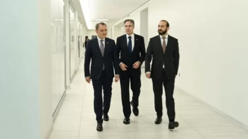 Մեկնարկել է Միրզոյան-Բլինկեն-Բայրամով եռակողմ հանդիպումը