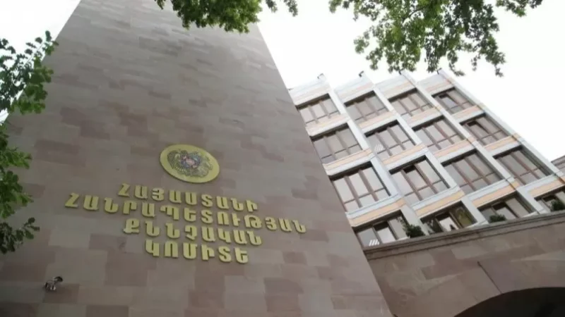 Ոչ սթափ վիճակում գտնվող երիտասարդները աշխատասենյակում ծեծել են պարեկներին