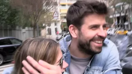 ՏԵՍԱՆՅՈՒԹ. Զավեշտալի կադրեր. Պիկեի նոր ընկերուհին բախվել է գովազդային վահանակին` թաքնվելով լրագրողներից