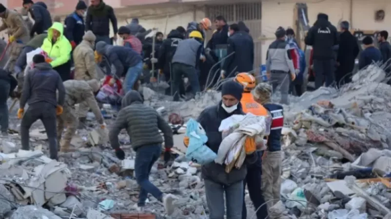 Թուրքիայում ձերբակալություններ են սկսվել շենքերի փլուզման պատճառով. փոխնախագահ