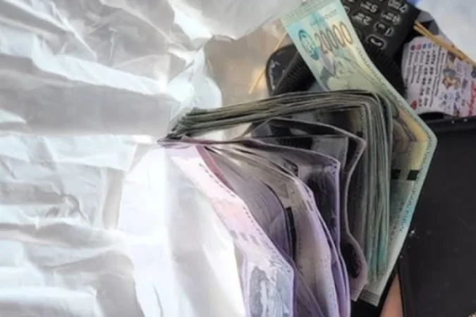 15-ամյա աղջիկը բնակարանից խոշոր գումար է գողացել