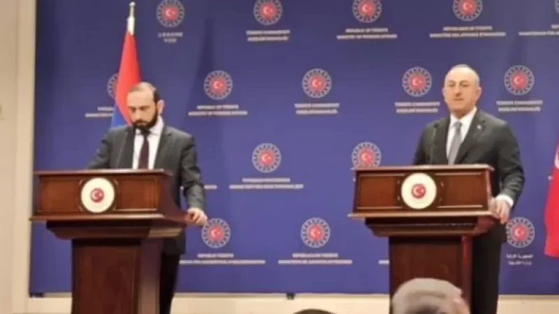 Ի՞նչ են պայմանավորվել Միրզոյանն ու Չավուշօղլուն. մեկնարկել է մամուլի ասուլիսը