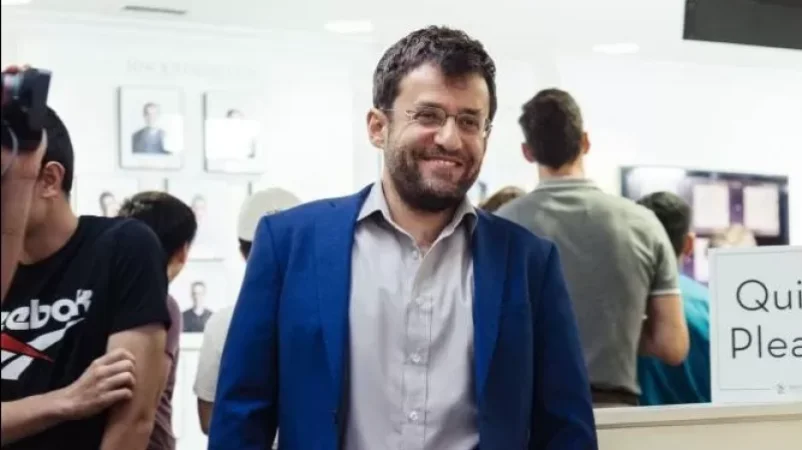 Արոնյանը հաղթեց օլիմպիական չեմպիոնին և դարձավ միանձնյա առաջատար