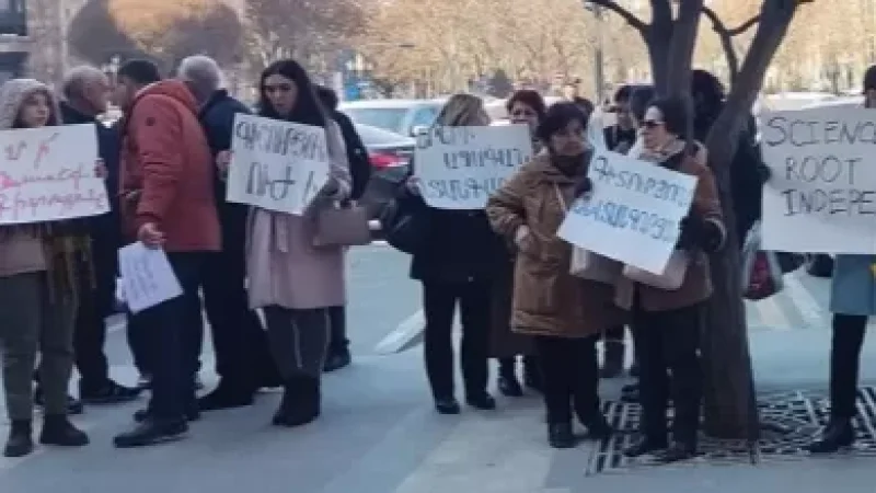 Քիմիկոսները Փաշինյանի հետ հանդիպում են պահանջում