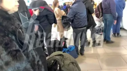 ՏԵՍԱՆՅՈՒԹ. Պետերբուրգի օդանավակայանում մարդիկ անորոշության մեջ են, թռիչքները շարունակվում են հետաձգվել