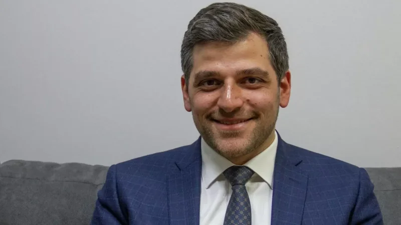 Երևանի փոխքաղաքապետ Գևորգ Սիմոնյանը ձերբակալված չէ․ Լևոն Սարդարյան