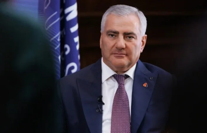 Նարեկը միայն դե յուրե է թեկնածուն, իսկ դե ֆակտո լինելու է Սամվել Կարապետյանը․ «Հրապարակ»