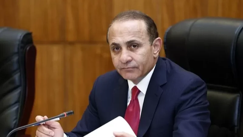 Դատախազությունը պահանջում է Հովիկ Աբրահամյանի ընտանիքից բռնագանձել 59 անշարժ գույք