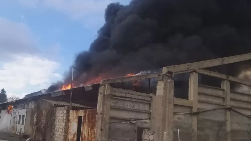 Վանաձոր քաղաքում գտնվող փրփրապլաստի արտադրամասում հրդեհ է բռնկվել