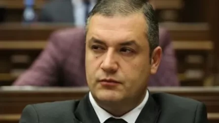 Ամեն պատգամավոր ամսական լրացուցիչ 50 000 դրամ է ստանում. ի՞նչ է առաջակում Ուրիխանյանը