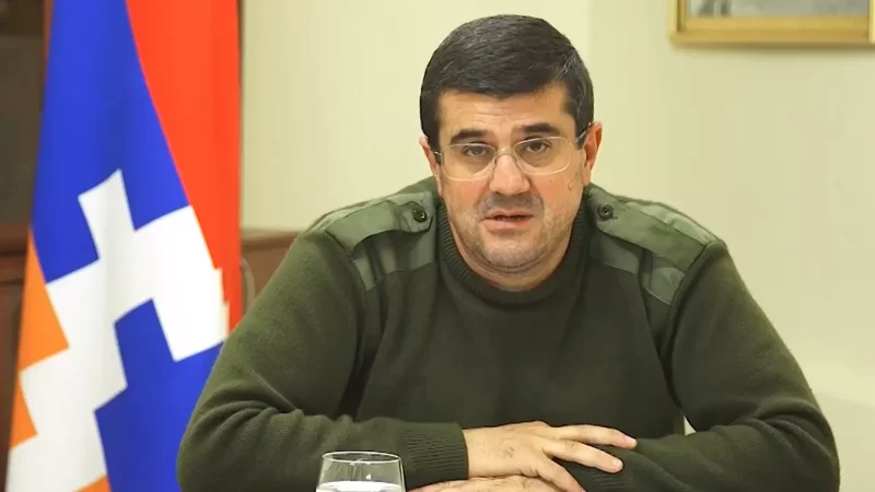 Արայիկ Հարությունյանը վերադարձել է Մոսկվայից. մերձավորներին ասել է՝ երկու ճանապարհ կա. «Հրապարակ»