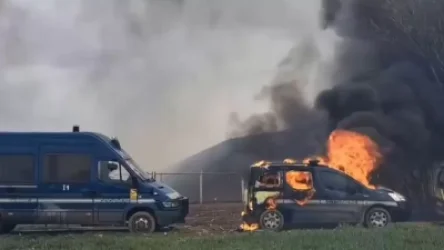 ՏԵՍԱՆՅՈՒԹ․ Ֆրանսիական Սենտ-Սոլենում սկսվել է ցուցարարների բախումները ոստիկանության հետ