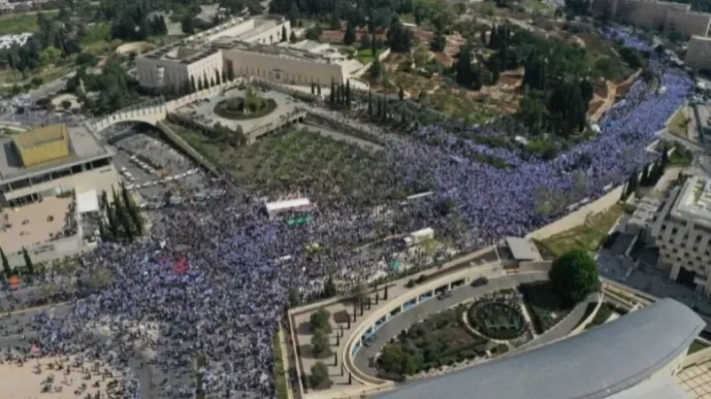 Իսրայելի կառավարության դիմաց այս պահին մոտ 80.000 ցուցարար կա